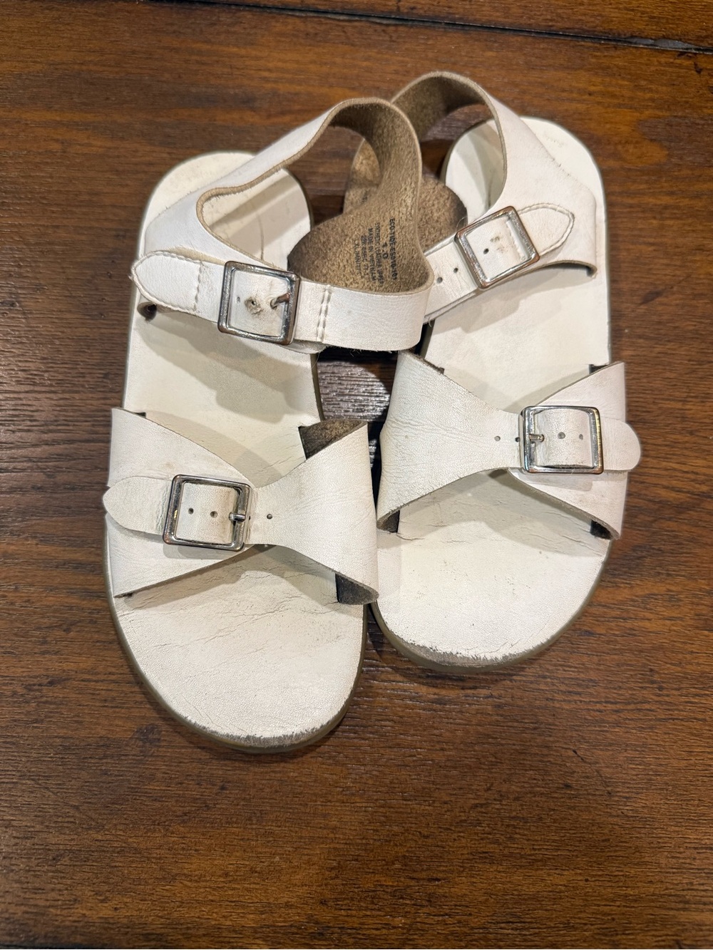 FootMates White Kids Buckle Sandals with Adjustable Straps